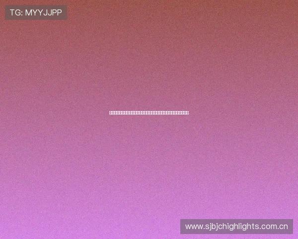 完美世界真人版世界杯专题：深度解析足球赛事中的明星球员与战术布局